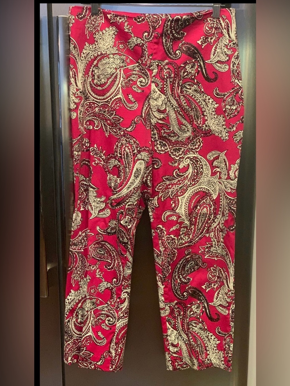 Talbots classic slim cut paisley pants with flattering side zip, flat front 10p